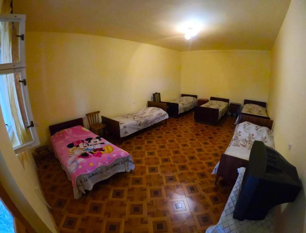 NNN Guest House Goris Chambre photo