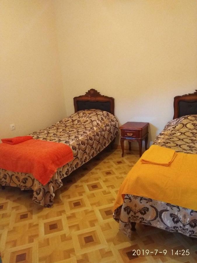 NNN Guest House Goris Extérieur photo