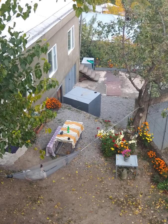 NNN Guest House Goris Extérieur photo